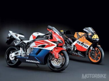 honda-cbr1000rr-2004-motogp-rc211v