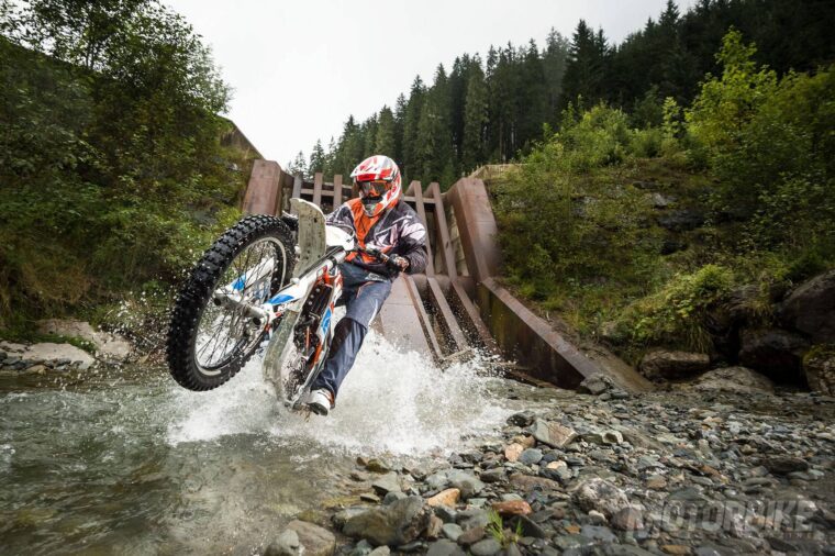 ktm-freeride-e-xc-201525