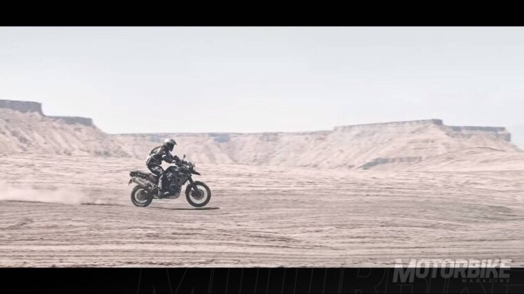 triumph-adventure-tiger-48