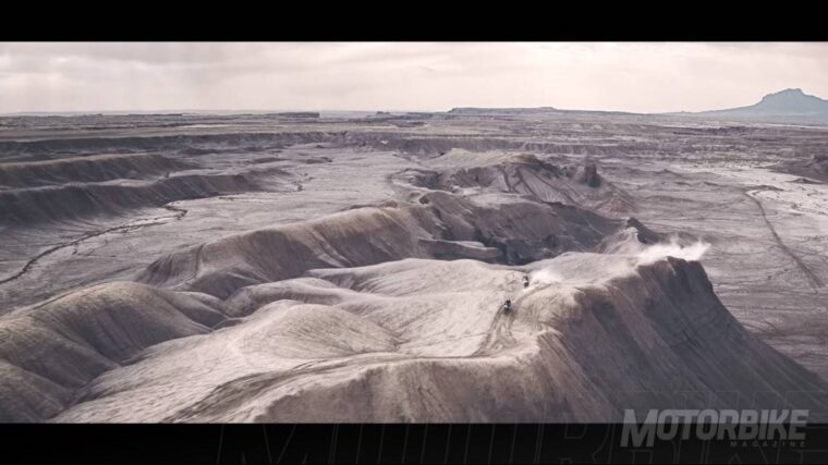 triumph-adventure-tiger-52