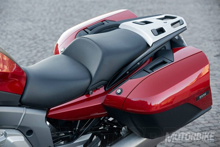 bmw-k-1600-gt-2017-detalles-012