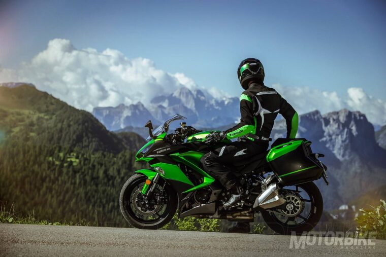 kawasaki-z1000sx-2017-detalles-002