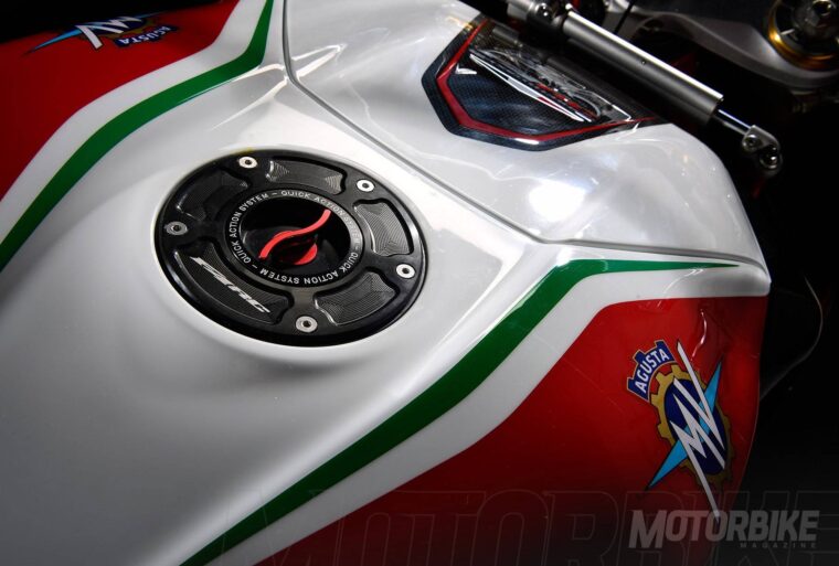 mv-agusta-f4-rc-2017-detalles-007