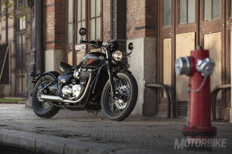 triumph-bobber-2017-004