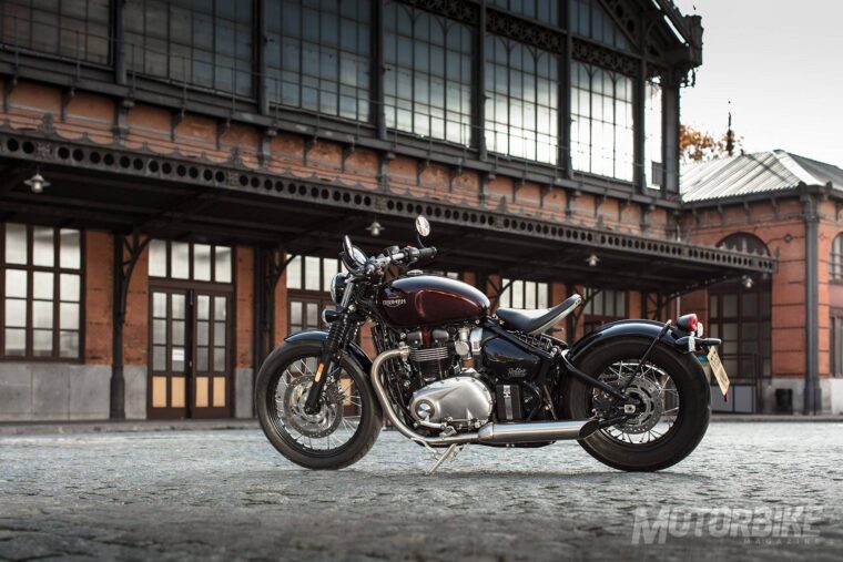 triumph-bobber-2017-006