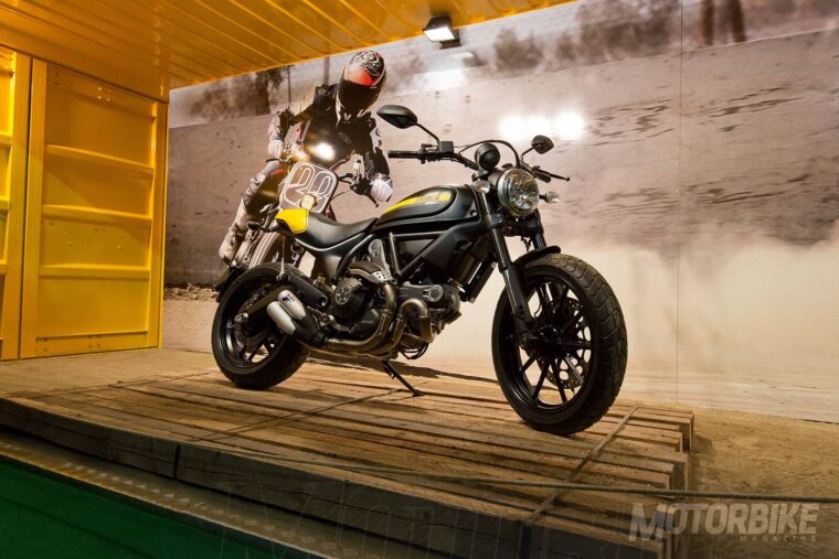 ducati-scrambler-full-throttle-2015-10