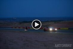 Récord del mundo de esquí sobre asfalto en Motorland Aragón 16 jan farrell record esqui asfalto motorland play