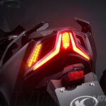 KYMCO AK 550 2017 frente al Yamaha TMAX, el BMW C 650 Sport y el Aprilia SRV 850