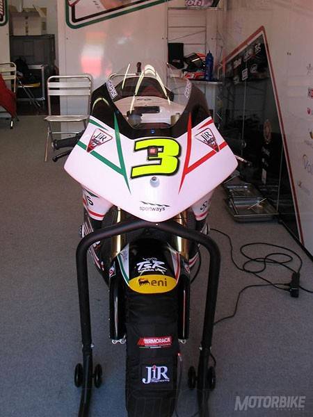 subasta-moto2-motobi-tsr-2010-49