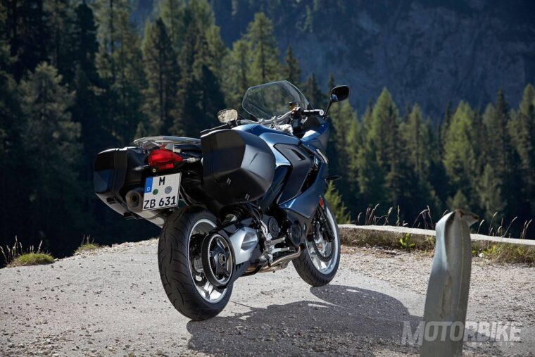 bmw-f-800-gt-2017-detalles-18