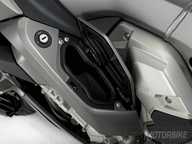 bmw-k-1600-gtl-2017-60