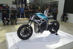 Divergent 3D Dagger: Impresora 3D y motor de Kawasaki Ninja H2R 9 divergent 3d dagger 02