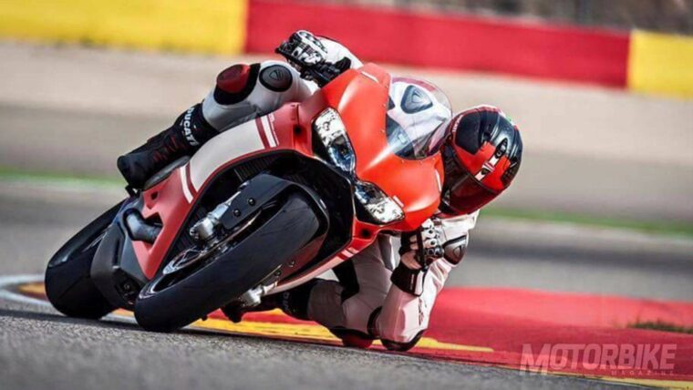 BikeLeaks. Ducati Superleggera V4 2020: ¡Datos desvelados del 'Project 1708'! 13 ducati 1299 panigale superleggera 2017