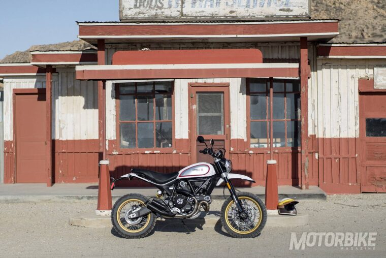 ducati-scrambler-desert-sled-2017_06