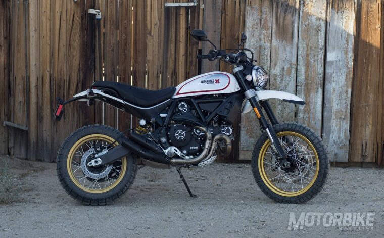 ducati-scrambler-desert-sled-2017_08
