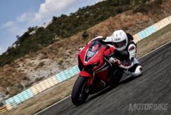 Best 5. Las mejores motos superdeportivas de 2017 14 honda cbr1000rr fireblade 2017 12