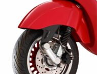 vespa 946 red 5
