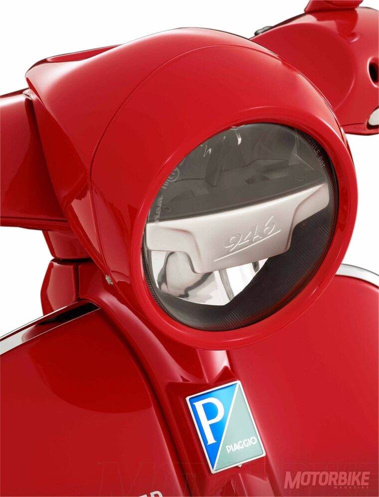 vespa_946_red-7