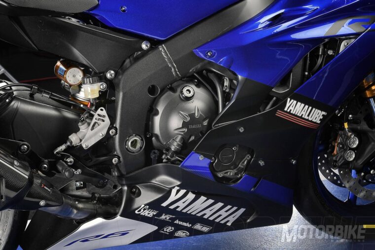 yamaha-yzf-r6-race-ready-2017-11
