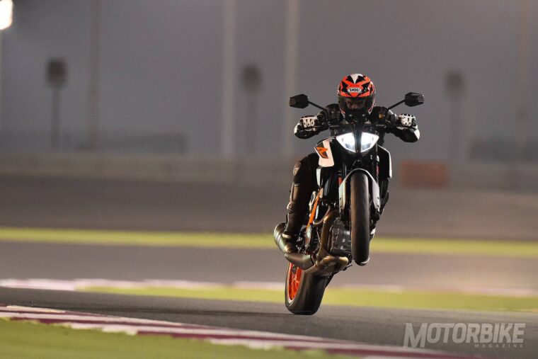 prueba-ktm-1290-super-duke-r-2017