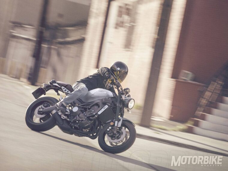 yamaha-xsr900-2017-03