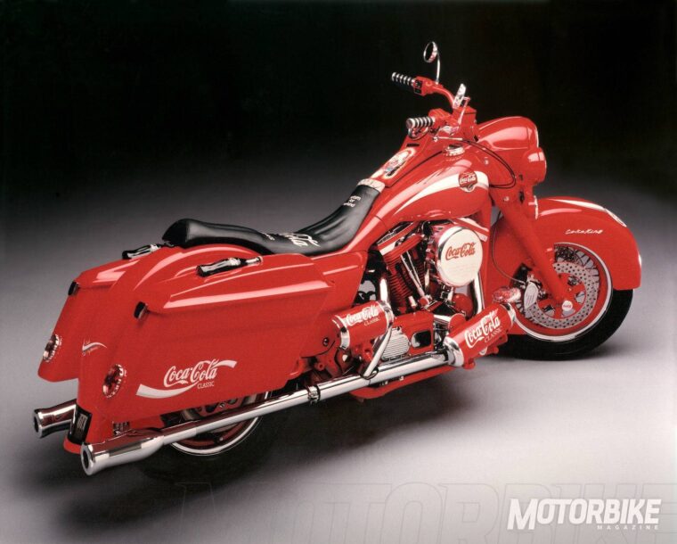 La Harley-Davidson de Coca-Cola, en venta (millonaria) 4 harley davidson road king coca cola 03