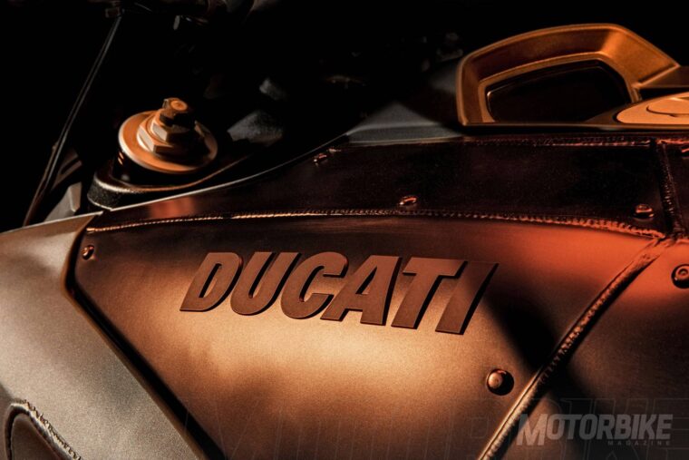 Ducati-Diavel-Diesel-2017-15