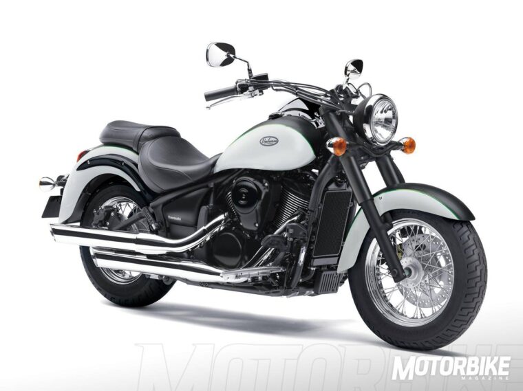kawasaki-vulcan-900-classic-special-edition-2016-04