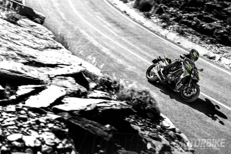 Kawasaki Z1000 2017 1 Kawasaki Z1000 2017 05