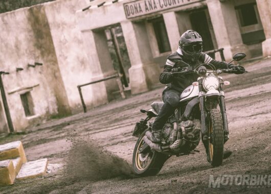 Prueba Ducati Scrambler Desert Sled: ‘Wild wet west’