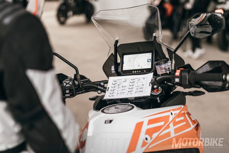 presentacion-KTM-Adventure-2017-056