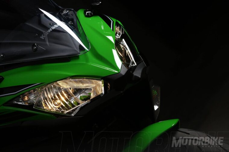 Prueba Kawasaki Ninja 650 2017. ¡Nominada! 12 Detalles Kawasaki Ninja 650 2017 001