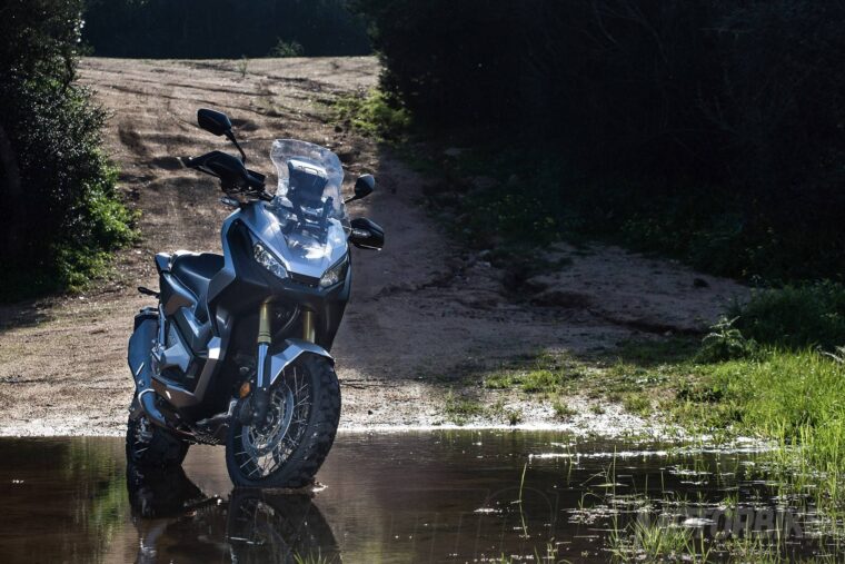 Honda X-ADV 2017 - Detalles 021