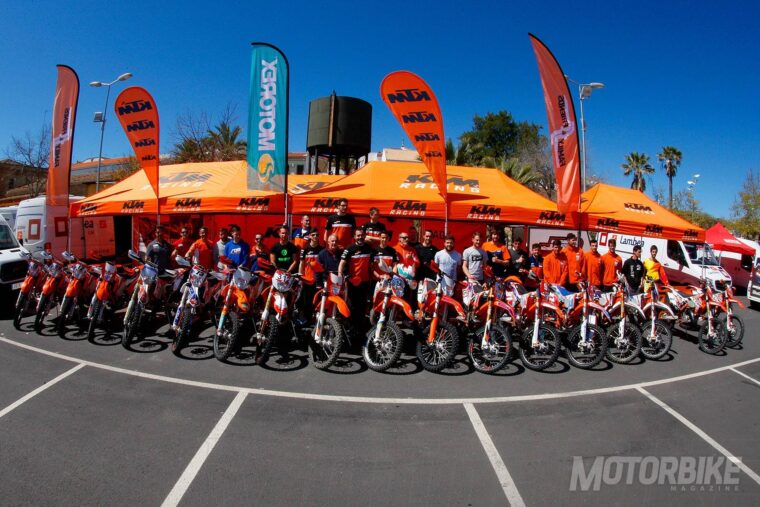 KTM-Family&Friends-01