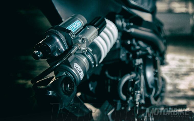 Kawasaki-Vulcan-S-Dethgrip-Icon-1000-03