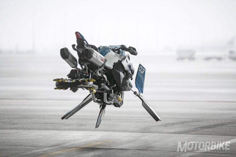 Lego-Technic-BMW-Hover-Ride-R-1200-GS-Concept-04