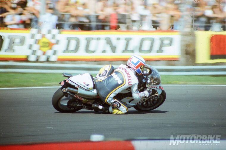 marco-lucchinelli-suzuki-rgv-500-gp500