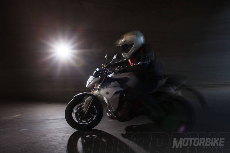 CFMoto-650NK-2017-prueba-MBK-02