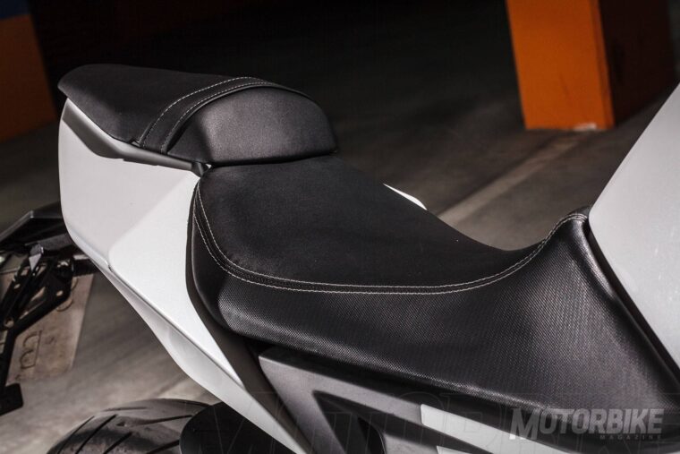 CFMoto-650NK-2017-prueba-MBK-14