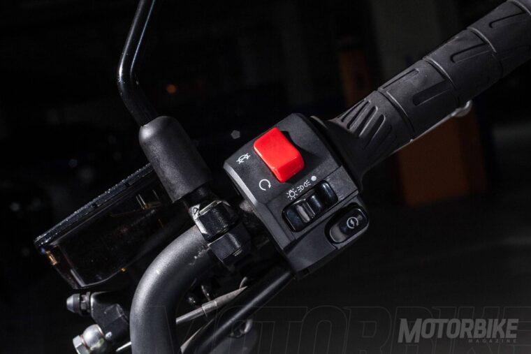 CFMoto-650NK-2017-prueba-MBK-18