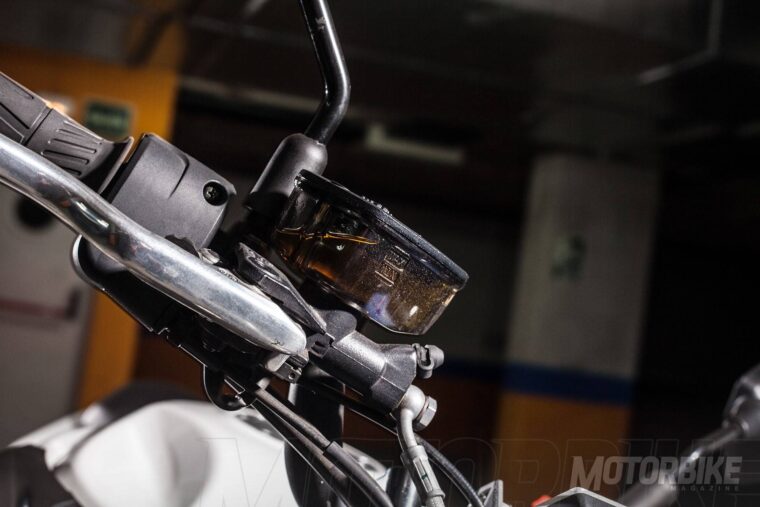 CFMoto-650NK-2017-prueba-MBK-19