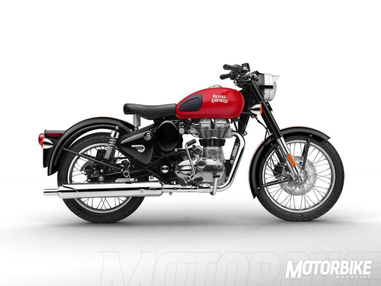 Royal-Enfield-Side-Male-Classic-500-Red