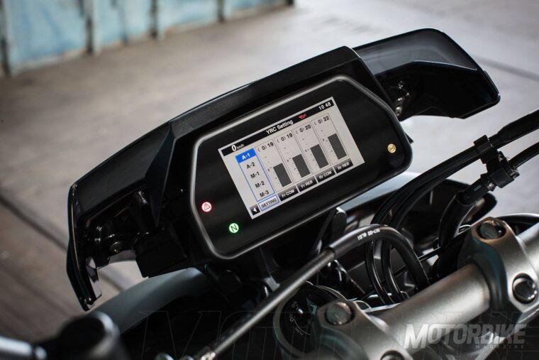 Prueba Yamaha MT-10 SP 2017 28 Yamaha MT 10 SP 2017 detalles 33
