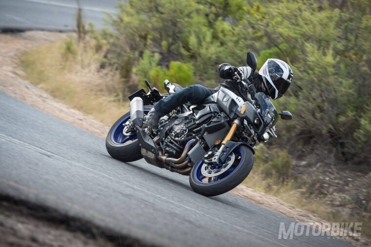Yamaha-MT-10-SP-2017-prueba-014