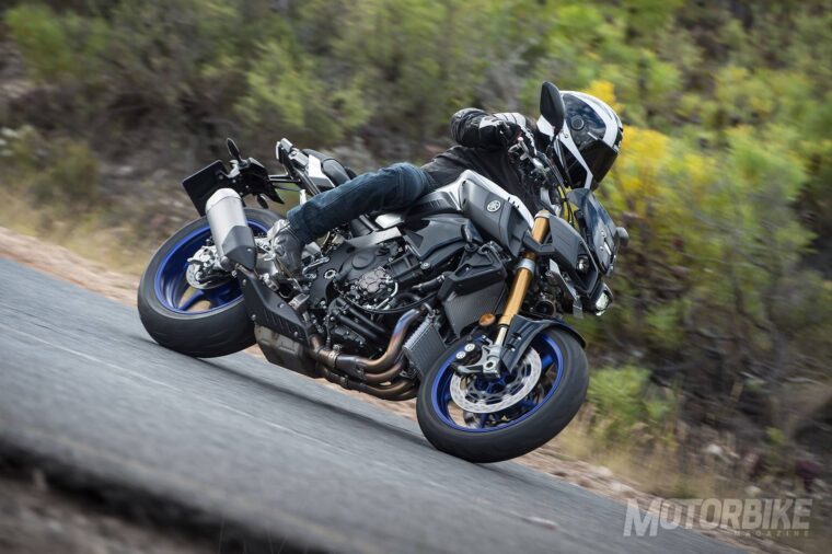 Yamaha-MT-10-SP-2017-prueba-015