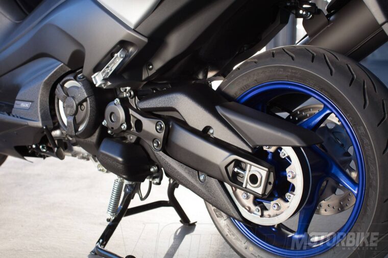 Yamaha-TMAX-SX-2017-032