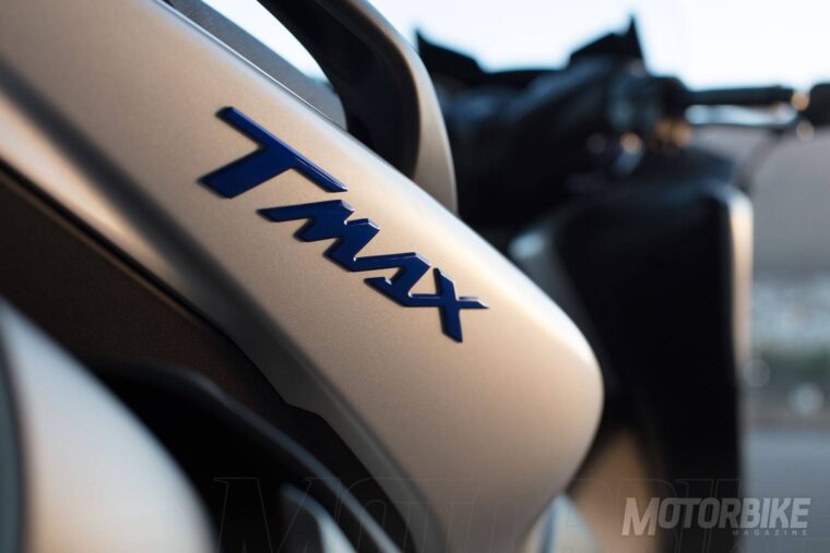 Yamaha-TMAX-SX-2017-044