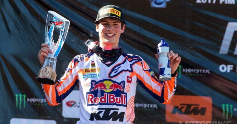 prado-podio-motorbike-magazine