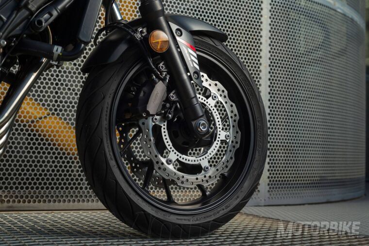 Honda-CB650F-2017-34