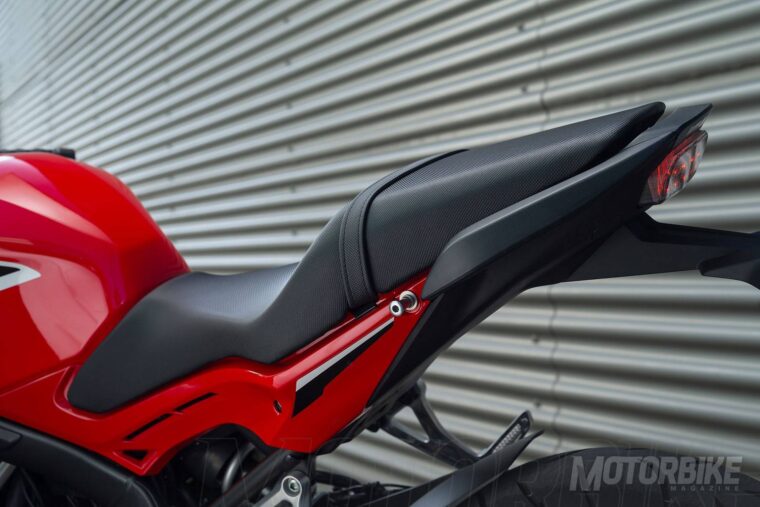 Honda-CBR650F-2017-34